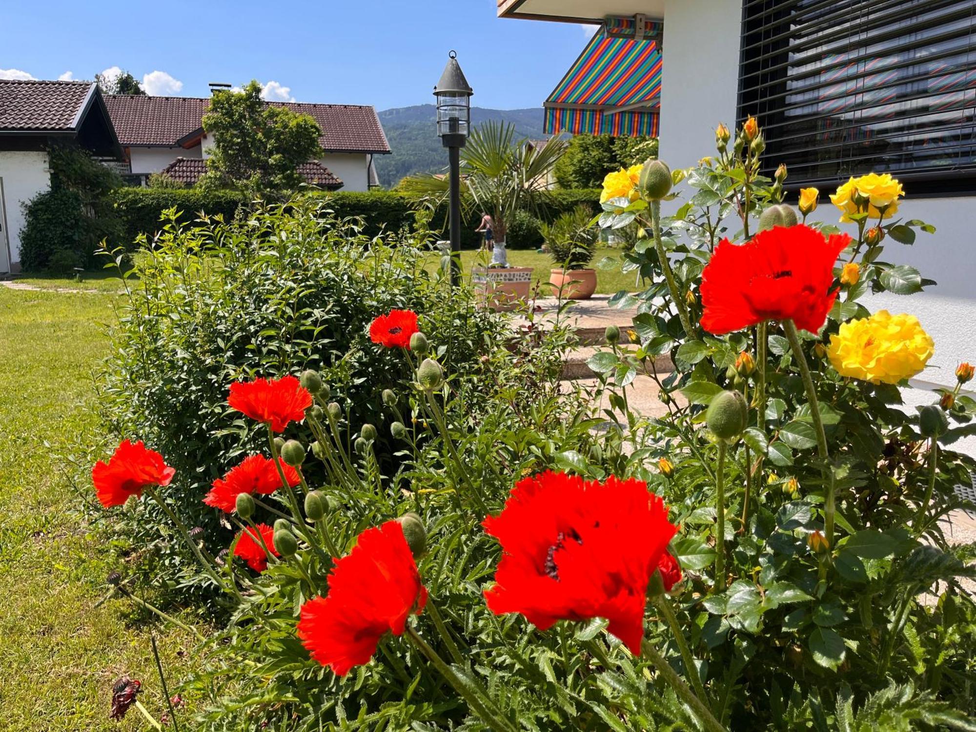 Haus Bergblick Apartman Villach Kültér fotó